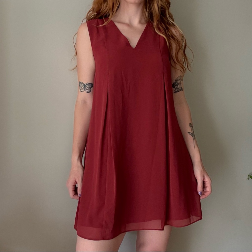BCBGeneration Sleeveless Burgundy Mini Dress